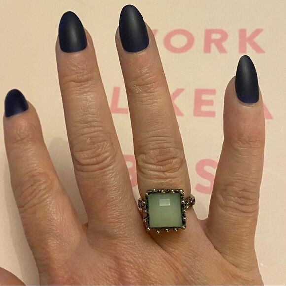 The Thrones 925 Silver Vintage inspired Peridot ring sz 7 - Picture 6 of 8